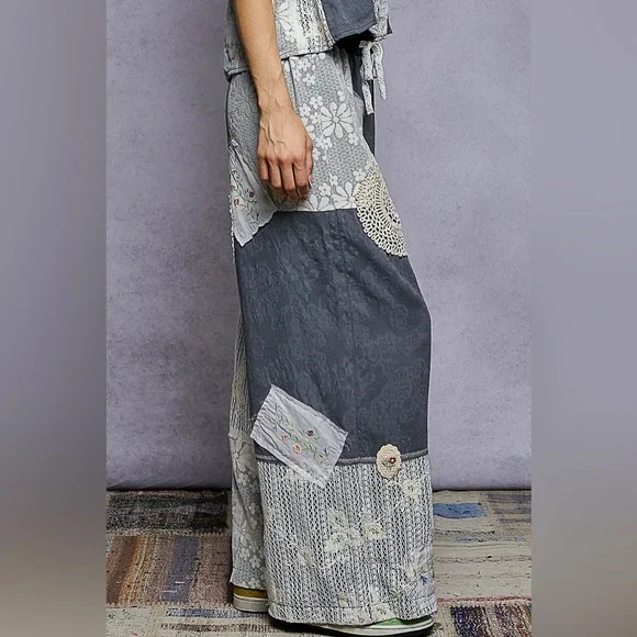 POL Patchwork Pants in Charcoal - Picture 2 of 5